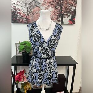 Cato Woman Top Plus  Blouse Sleeveless Size 18/20 W Paisley V Neck Asymmetrical